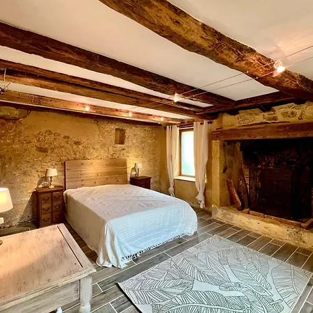 Holiday home Charming House For 14 Pool And Indoor Hottub Mauzac-et-Grand-Castang